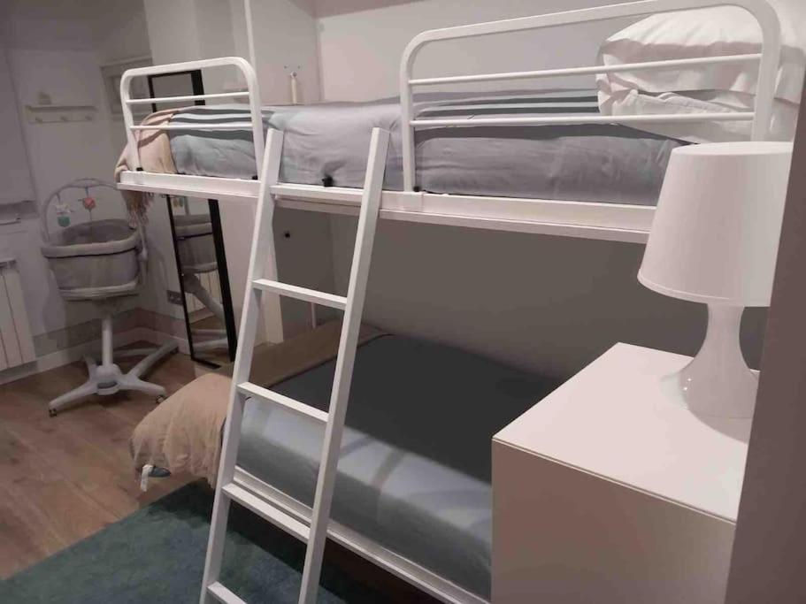 Apartamento A 100Metros De La Playa De San Lorenzo Gijón Dış mekan fotoğraf